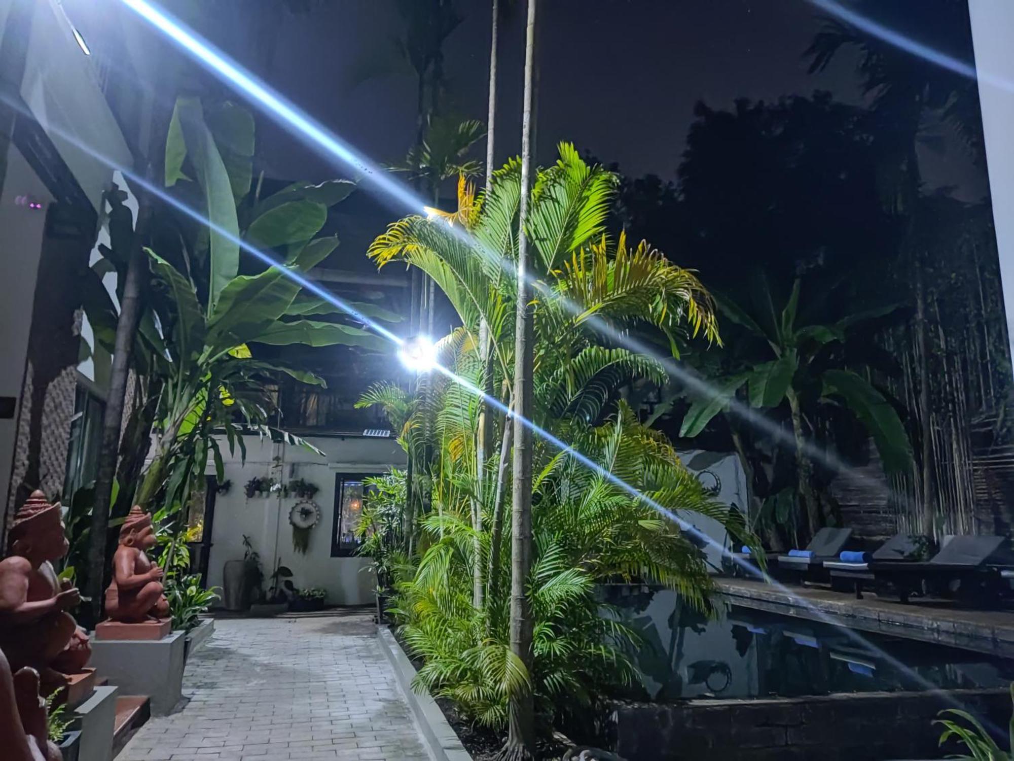 River And Villa Siem Reap Bagian luar foto