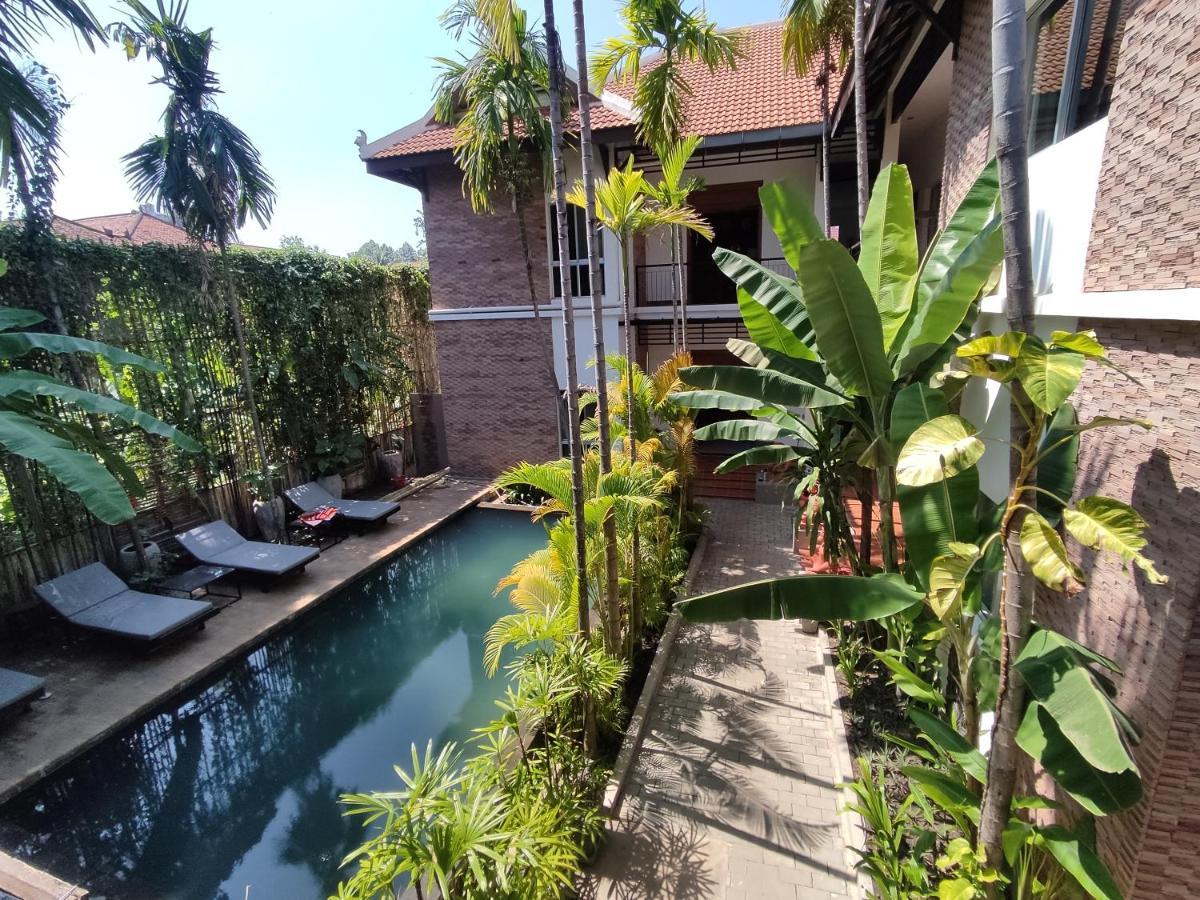 River And Villa Siem Reap Bagian luar foto