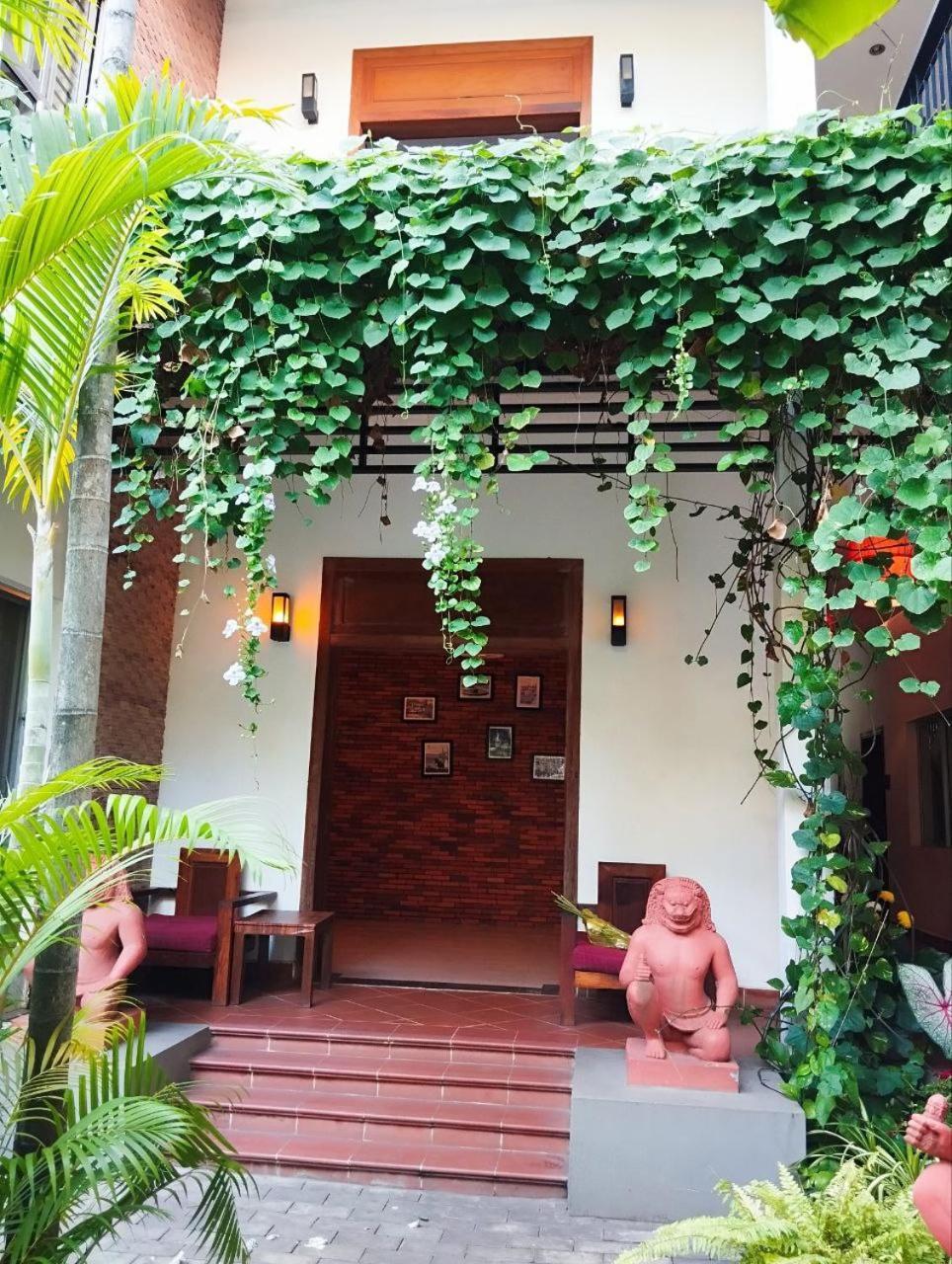 River And Villa Siem Reap Bagian luar foto